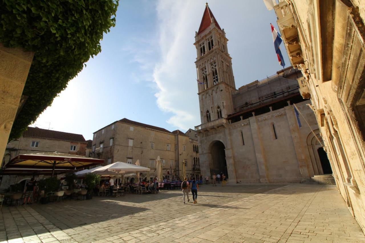 Narancin Apartments Trogir Exterior foto