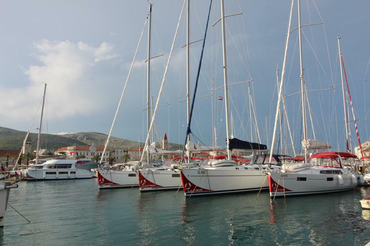 Narancin Apartments Trogir Exterior foto