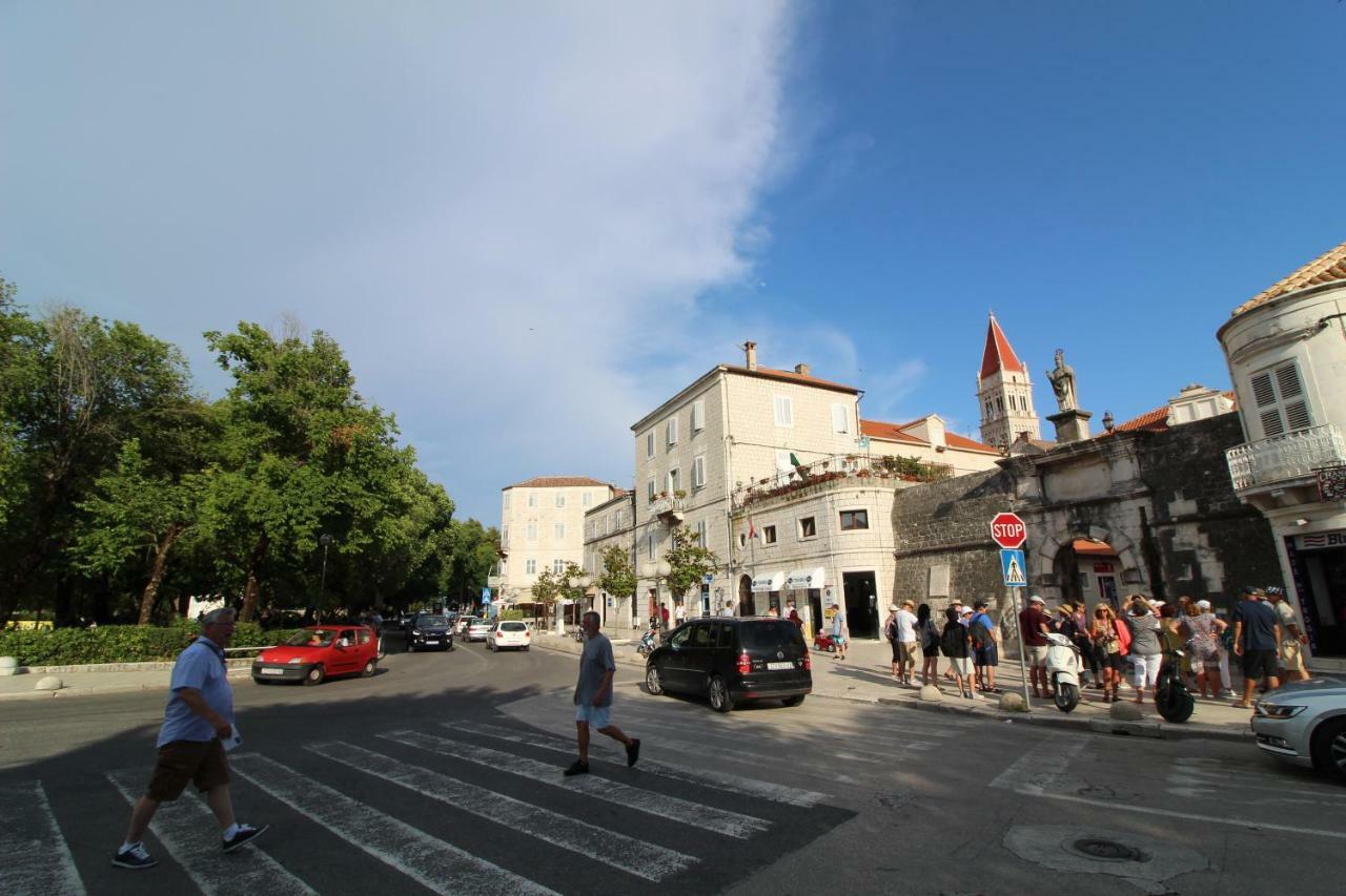 Narancin Apartments Trogir Exterior foto