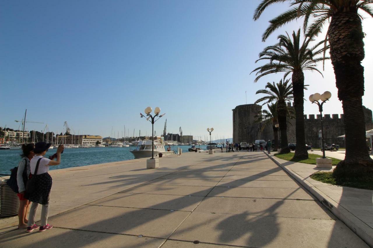 Narancin Apartments Trogir Exterior foto