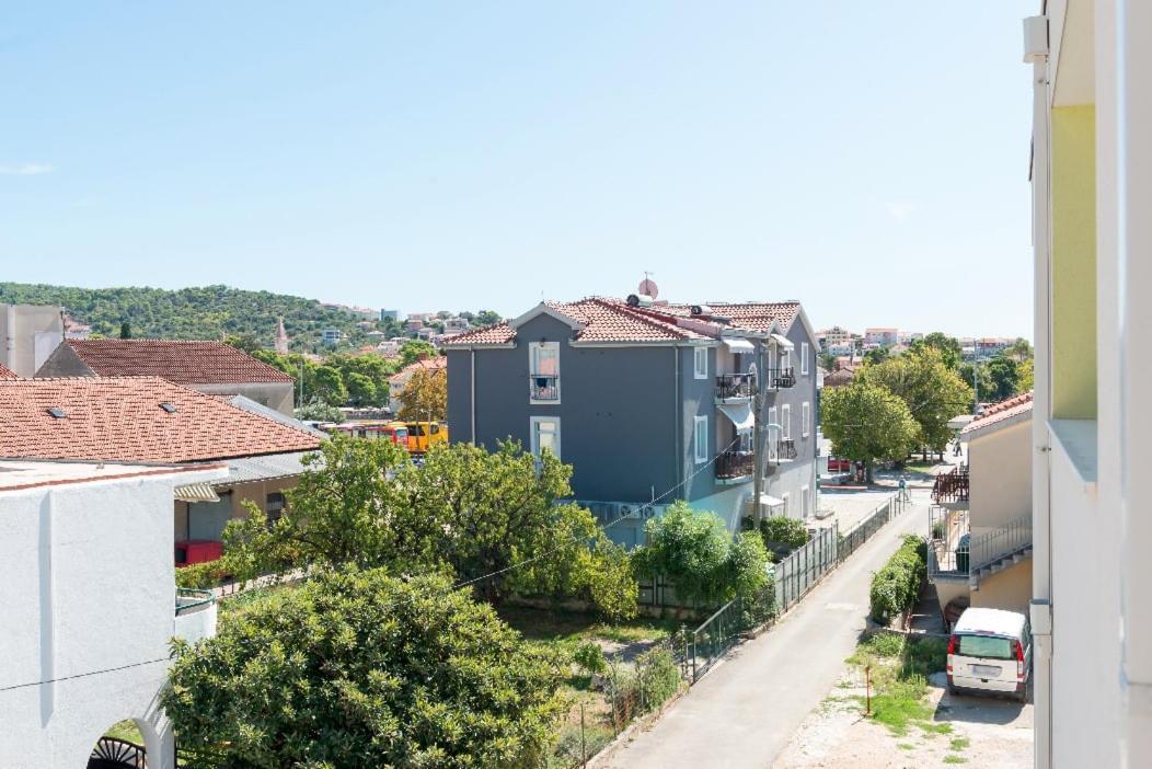Narancin Apartments Trogir Exterior foto